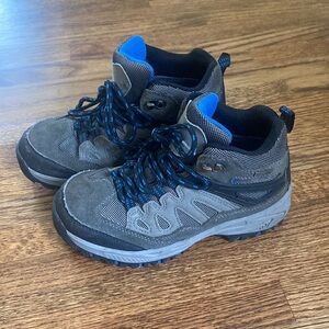 Kids Hiking Boots